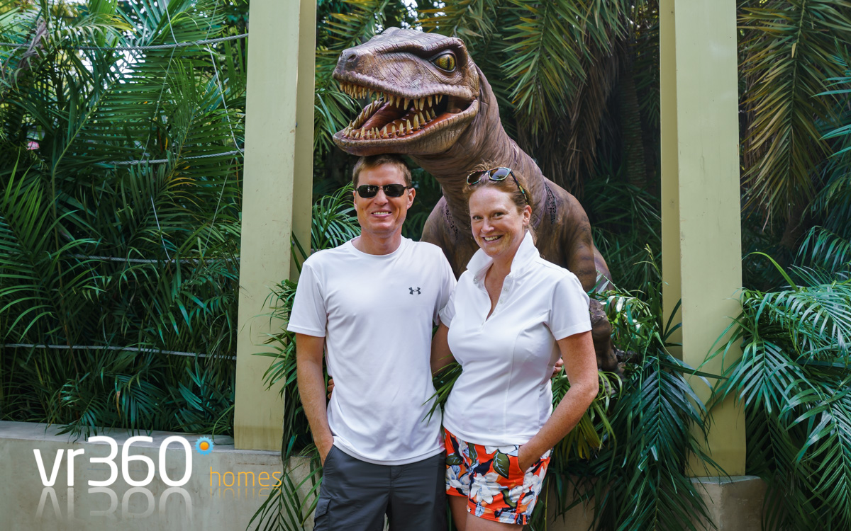 Raptor Encounter at Universal Studios in Orlando, a must visit!
